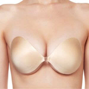 2 NuBra Seamless Strapless Bra in Beige